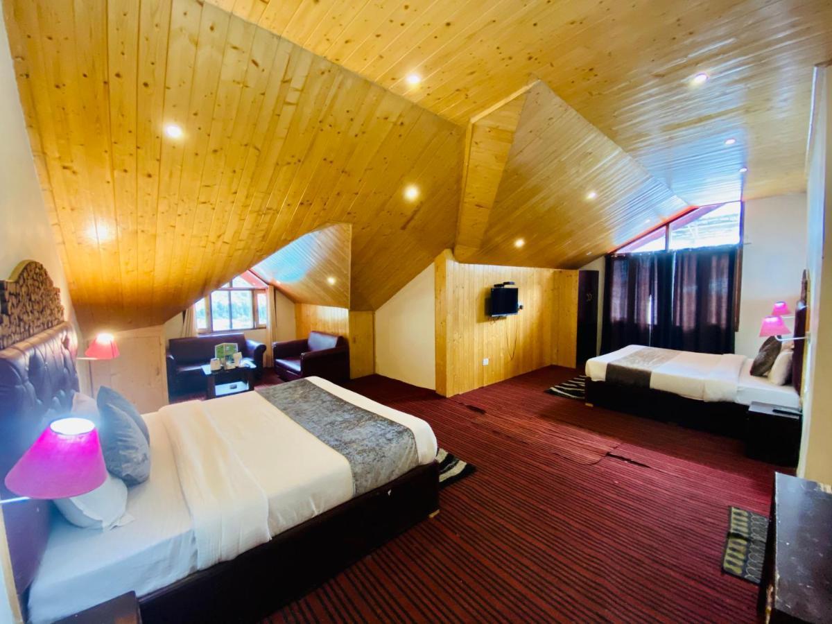 Hotel Hadimba Palace - Near Mall Road Manāli Extérieur photo