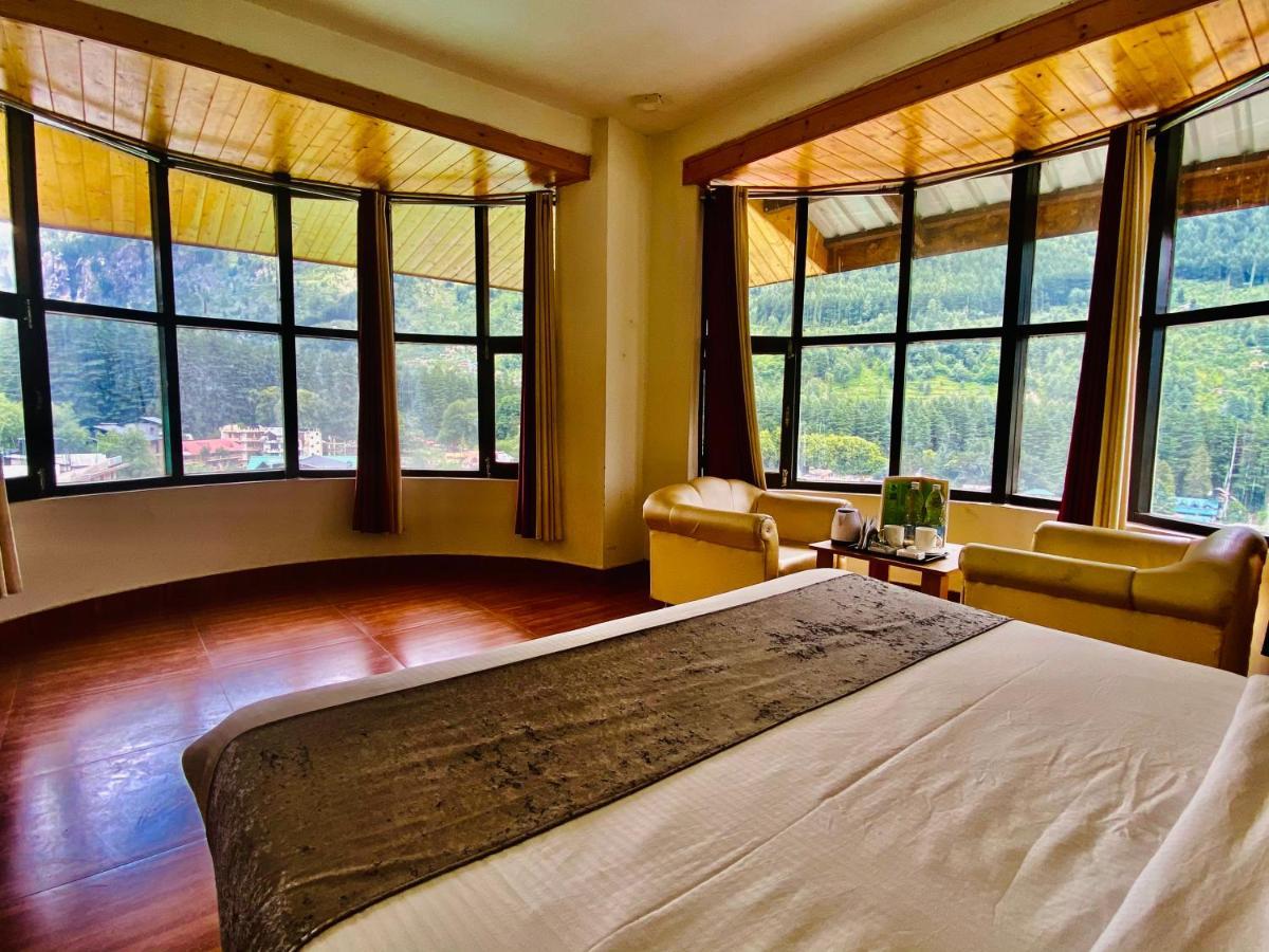 Hotel Hadimba Palace - Near Mall Road Manāli Extérieur photo